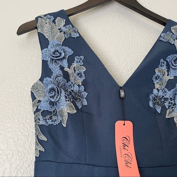 Nwt CHI CHI LONDON Appliqué Fit Flare Party Dress Navy 4 - Picture 8 of 14